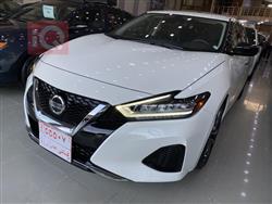 Nissan Maxima